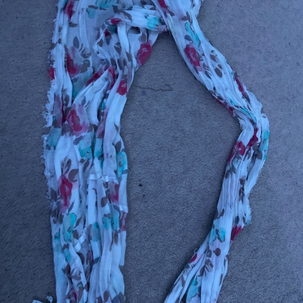Flower scarf